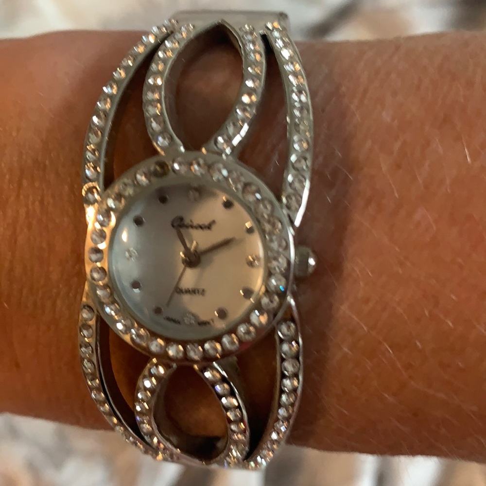 Asiroch quartz watch silver with rhinestones